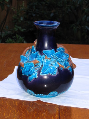 Royal Worcester Majolica vase