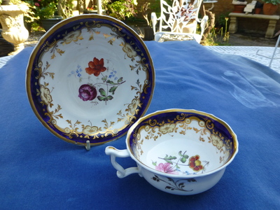ALCOCK c.1835-45    Tea cup and saucer